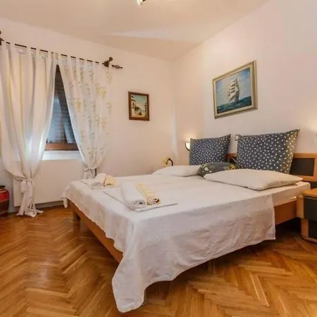 Guest House Lazeta Duće Kültér fotó